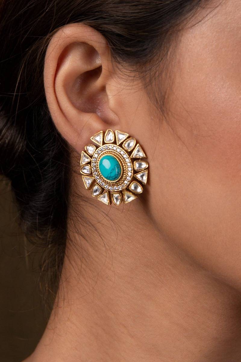 Nadeya Abhigita Earrings