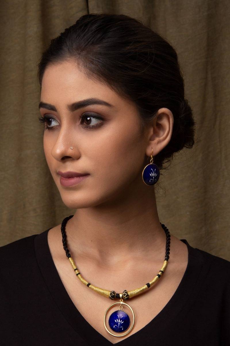 Savarija Azure Necklace