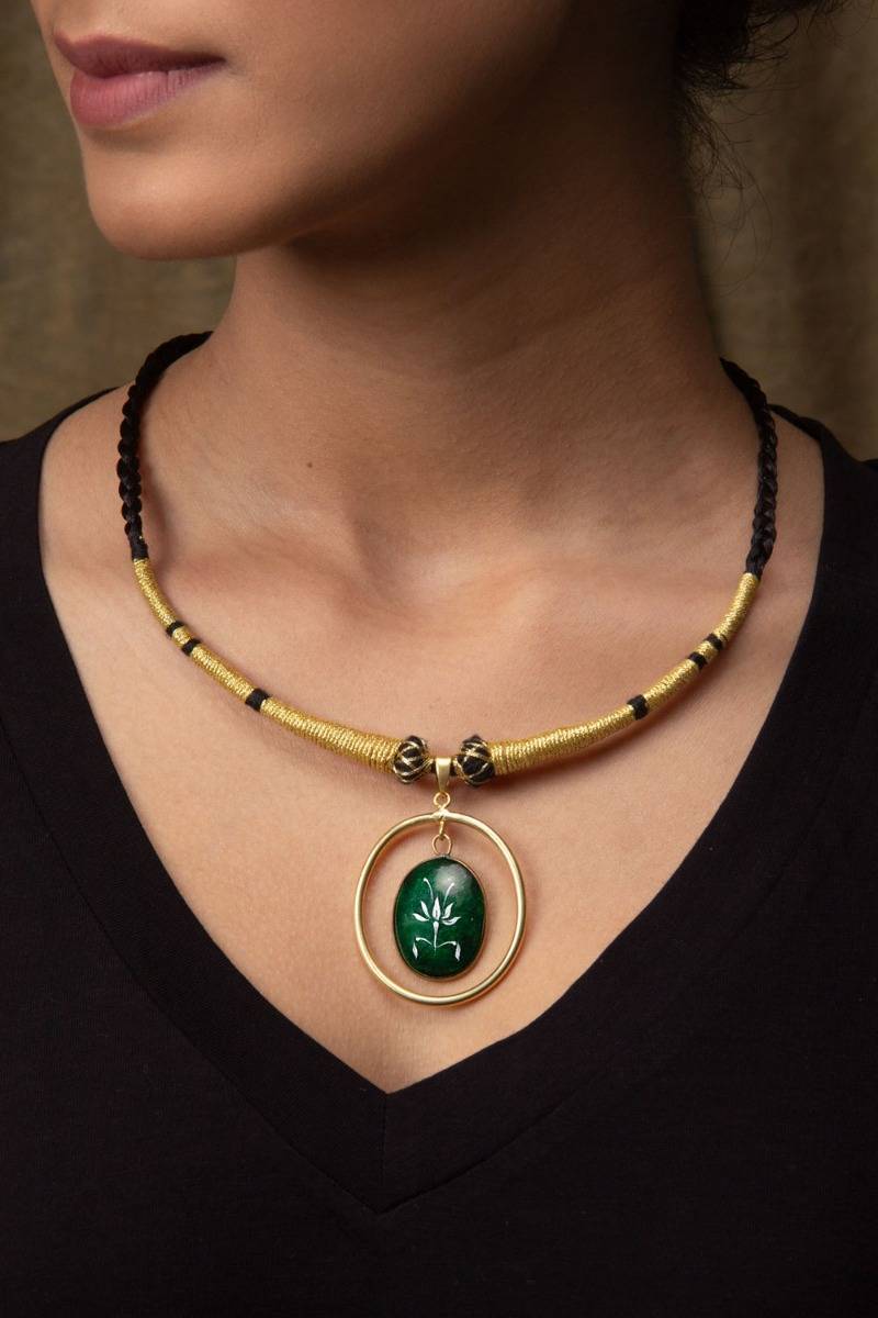 Variruha Emerald Necklace