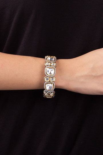 Revati Kundan Kangan