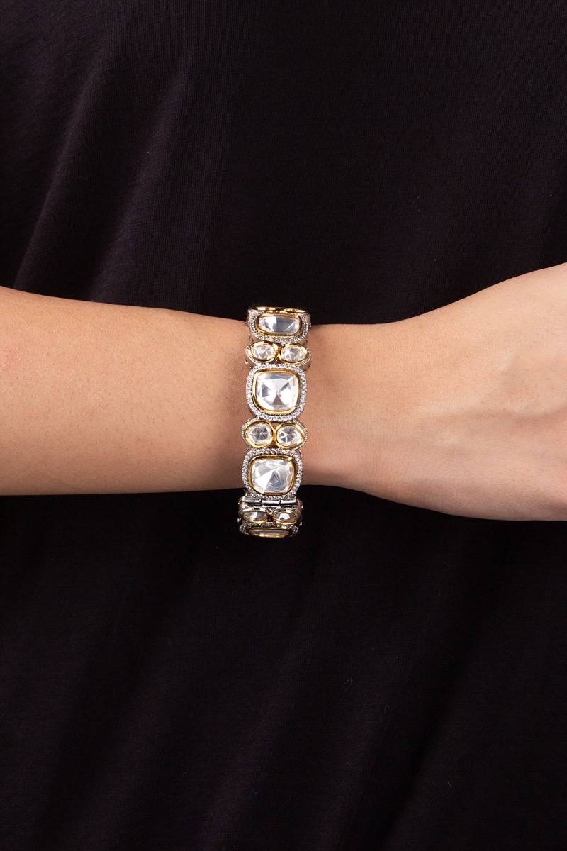 Revati Kundan Kangan