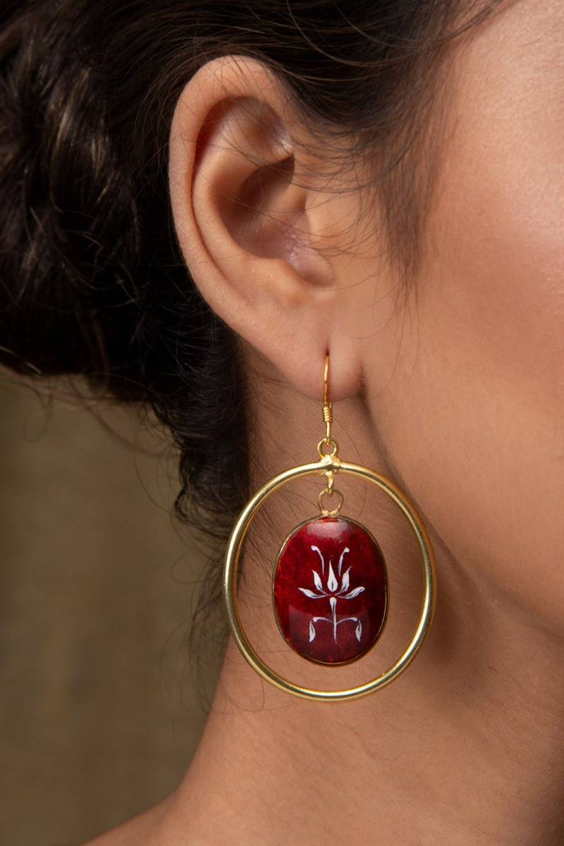 Savarija Carmine Earrings