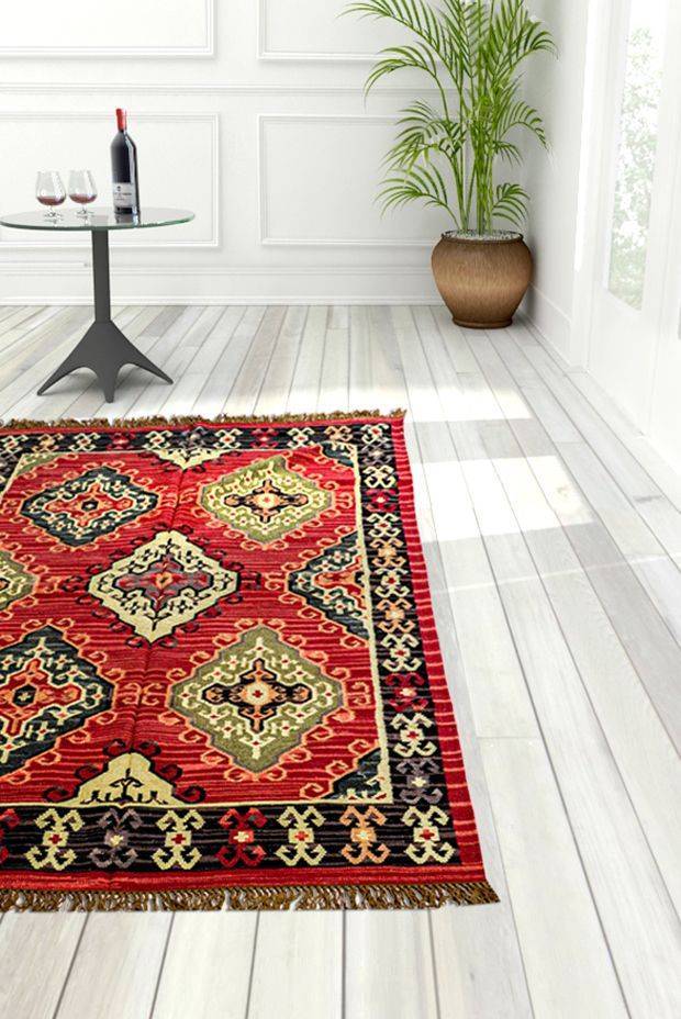 Afshar Fringed Rug ( 5ft x 8ft )