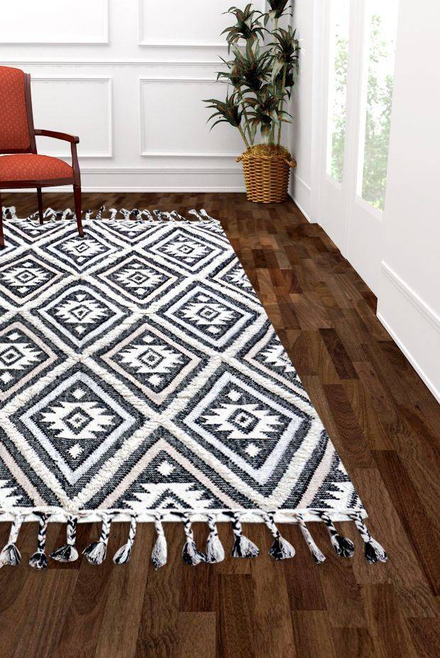 Aztec Tufted Rug ( 5ft x 8ft )