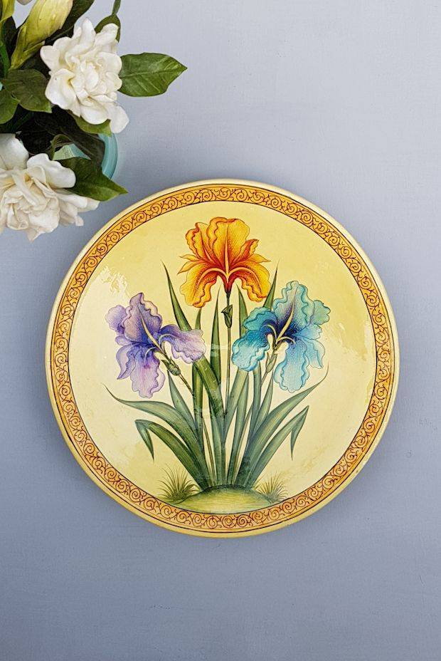 Trinity Gold Decorative Plate