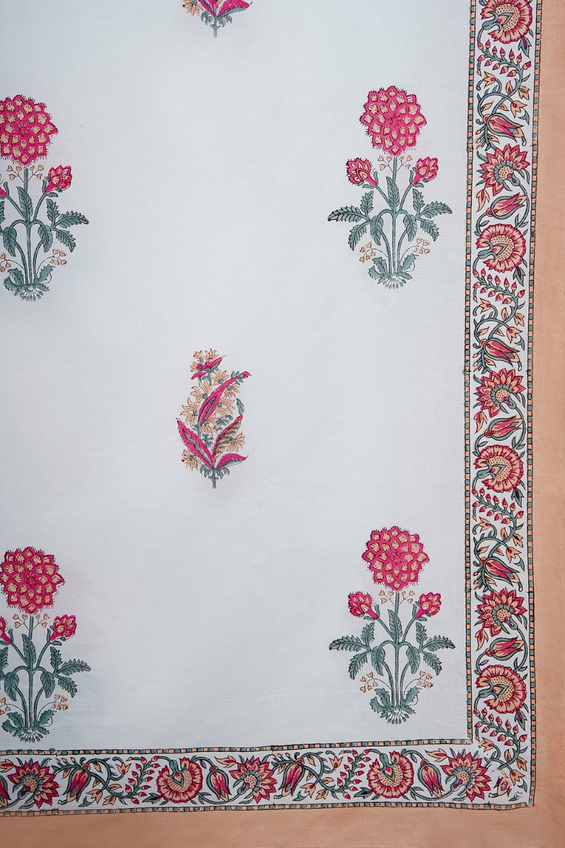 Desuri Block Print Double Bedsheet With Pillow Covers