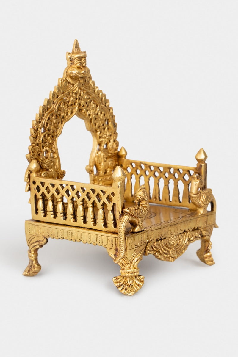 Regal Throne Brass Engraved Statue