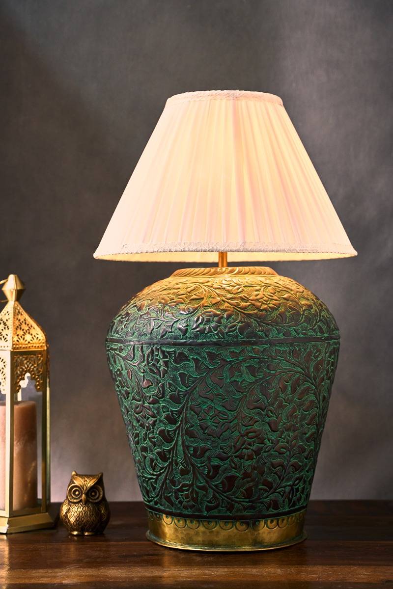 Kalhora Dual Toned Lamp