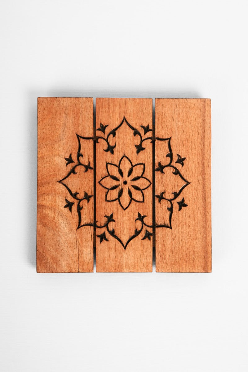 Azalea Wooden Trivet
