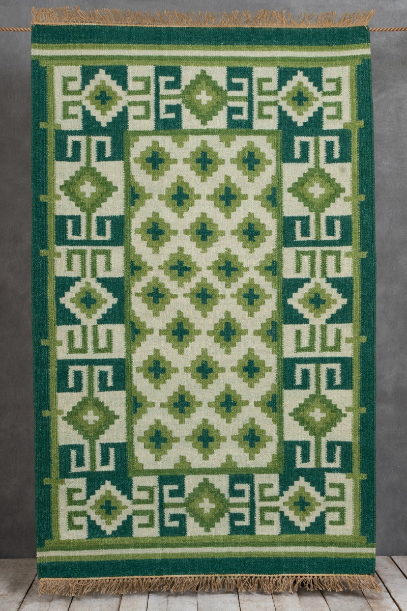 Guzel Hand-Woven Rug (5ft x 3ft)