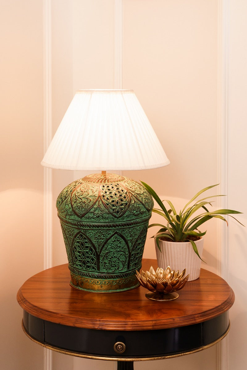 Safavid Dual-Toned Lamp