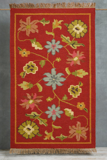 Cerise Sun Rug ( 5ft x 3ft )