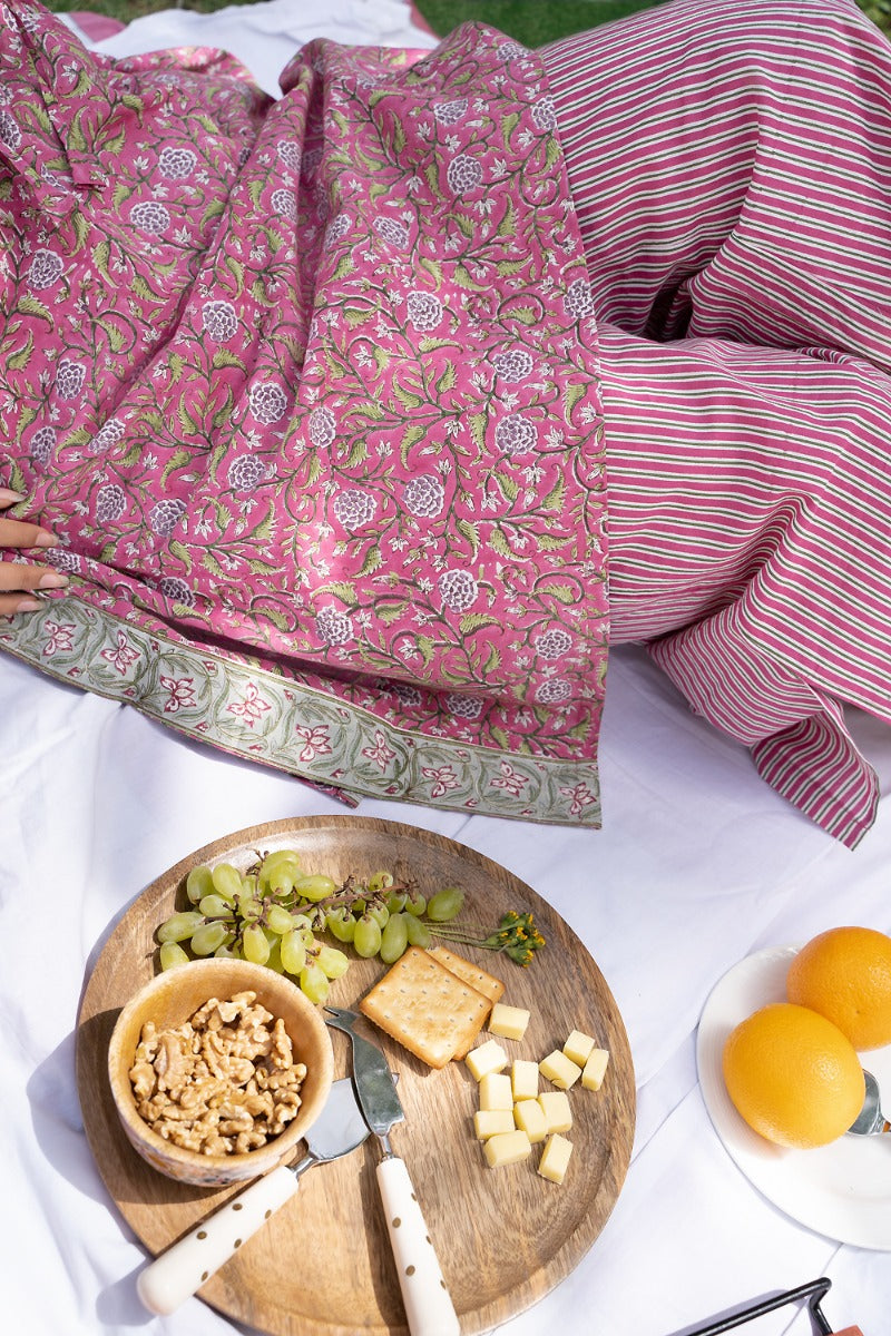 Gulabi Jashn Kaftan Set