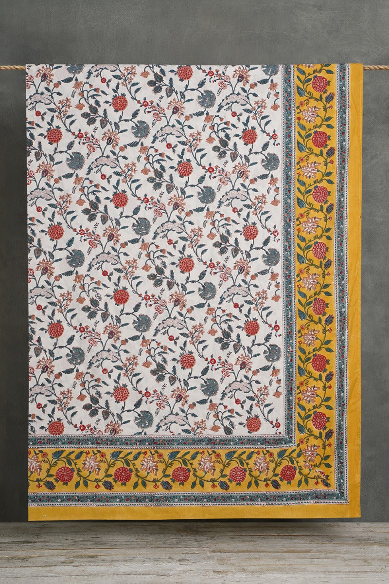 Fiore Double Bedsheet with Pillow Covers