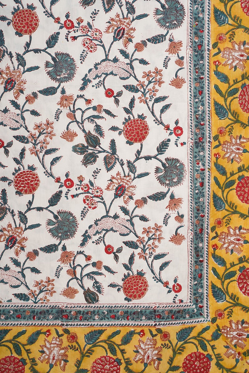 Fiore Double Bedsheet with Pillow Covers