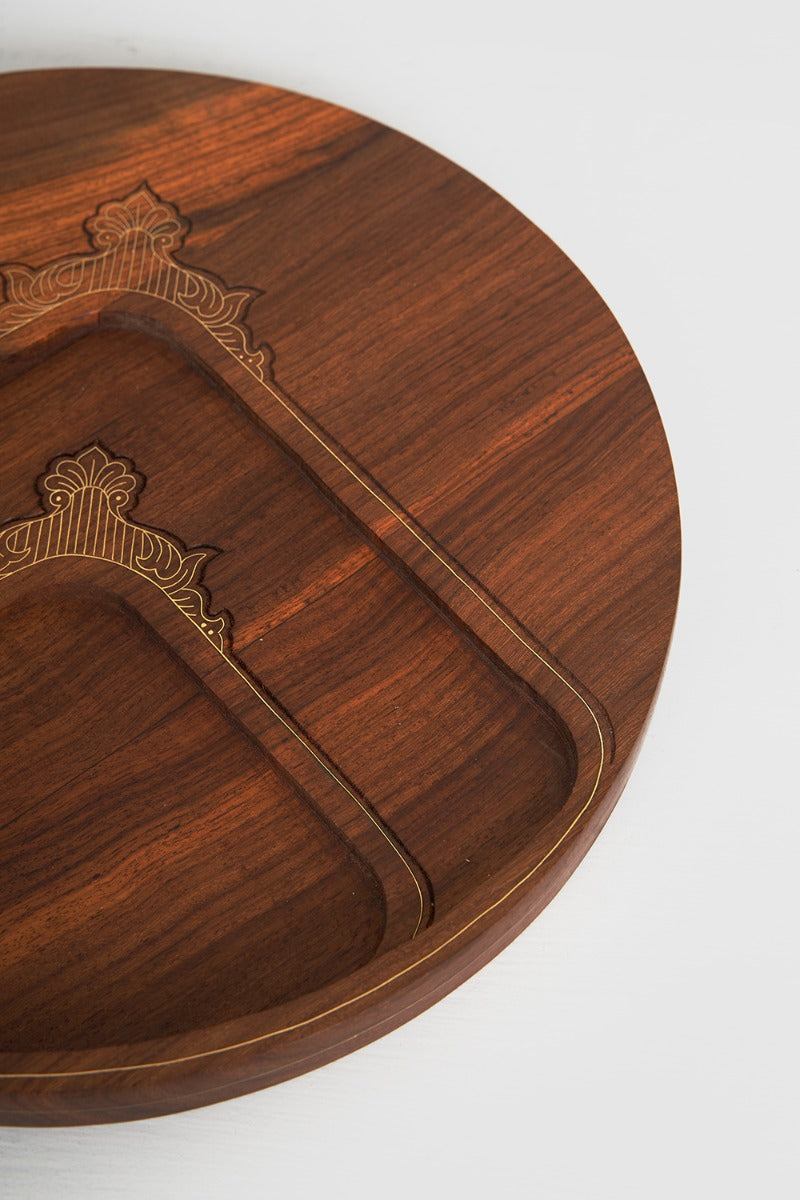 Circular platter with layers