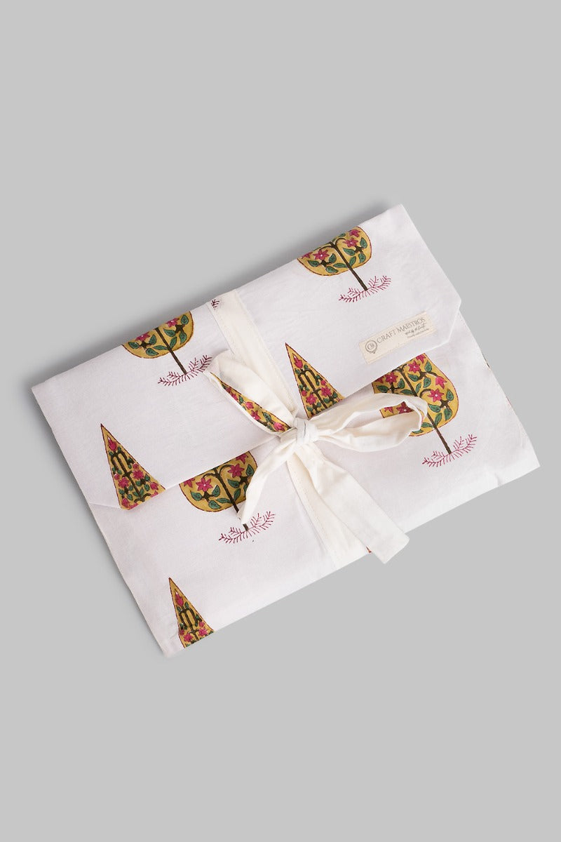 Easy Breezy Women's Capri Loungewear with Round Kurta