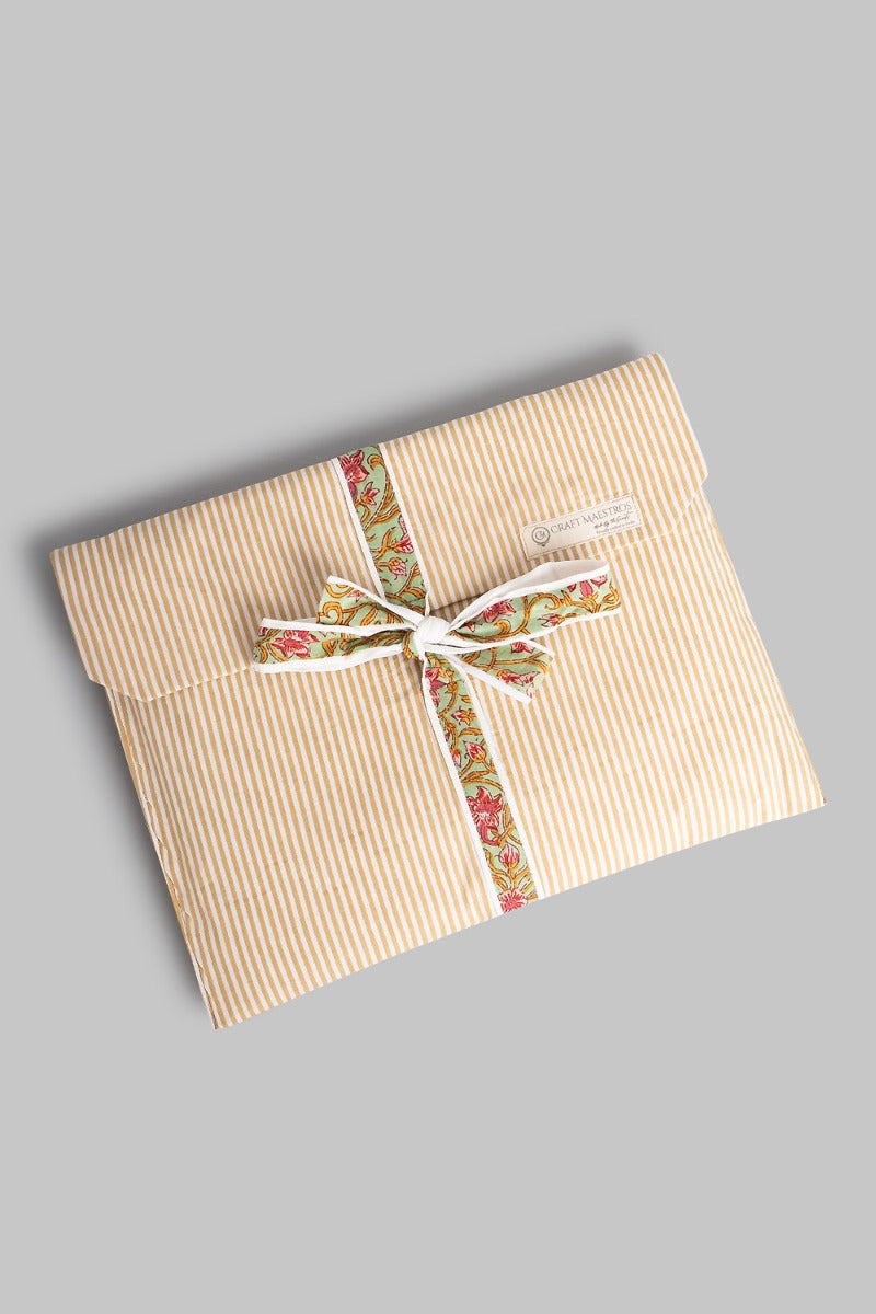 Vibe Women's Capri Loungewear with Round Kurta