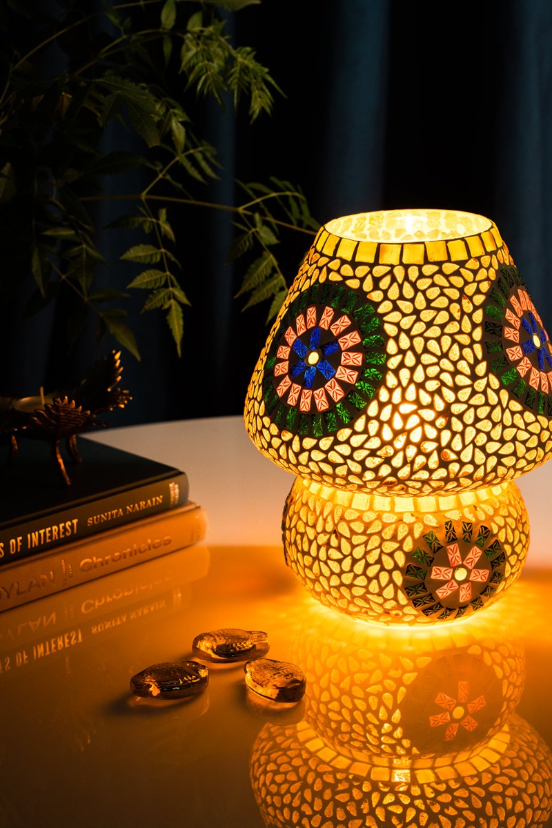 Hanbal Table Lamp