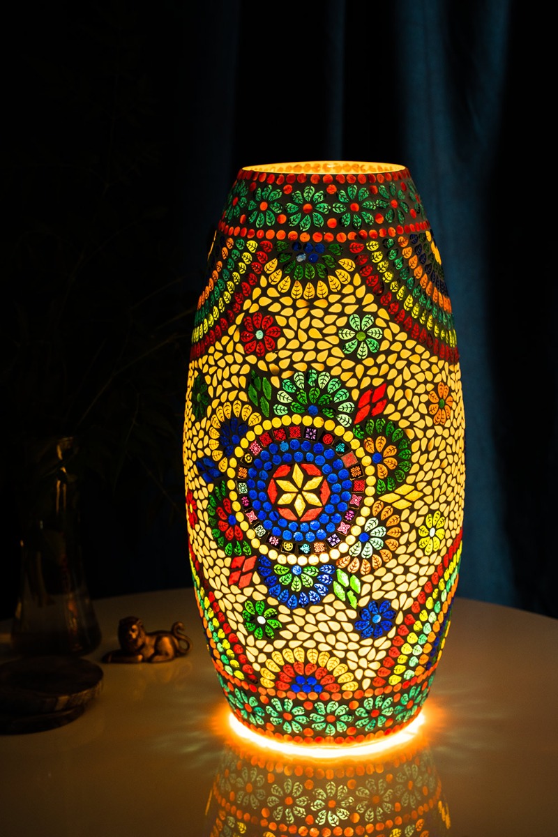 Aynur Table Lamp