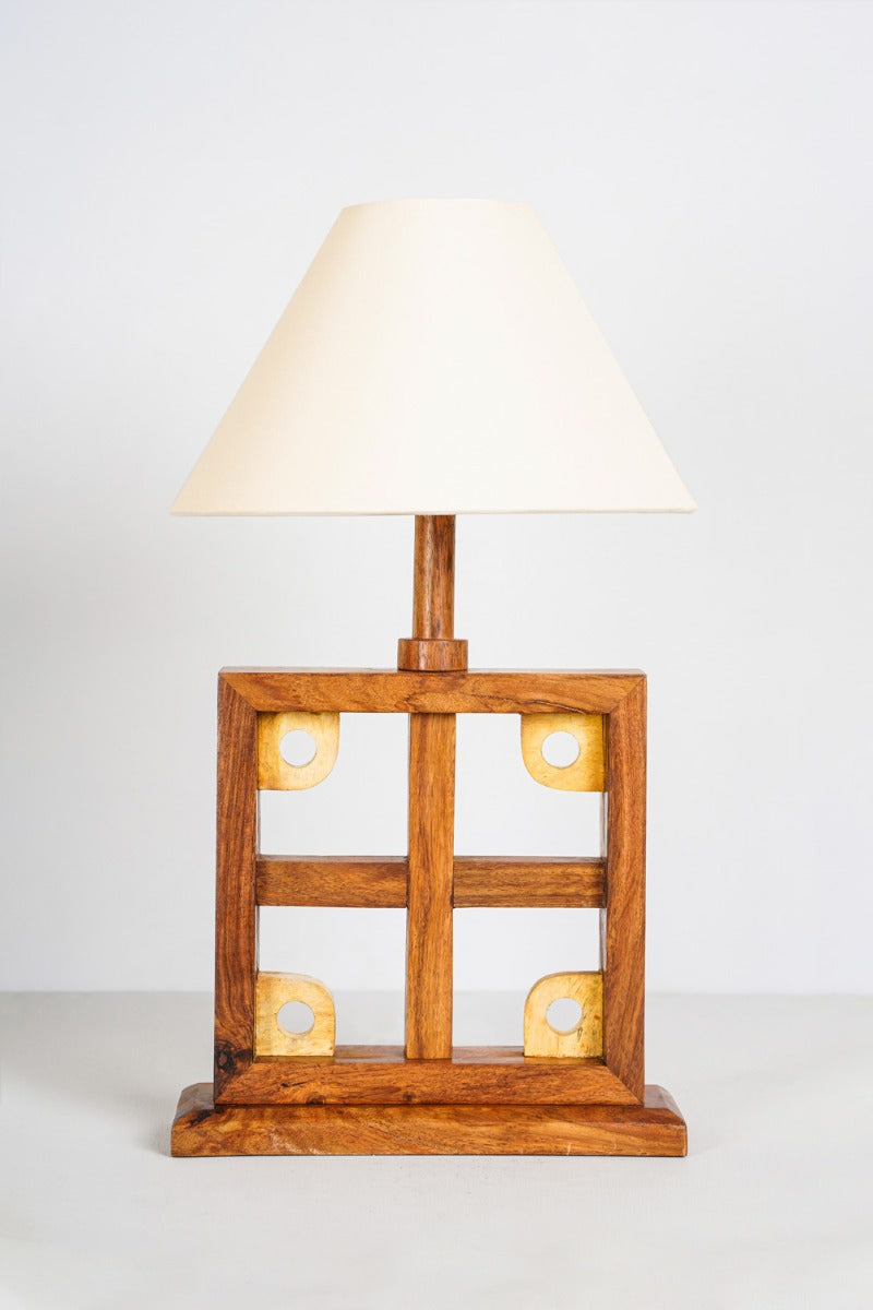 Tower of light structured lamp