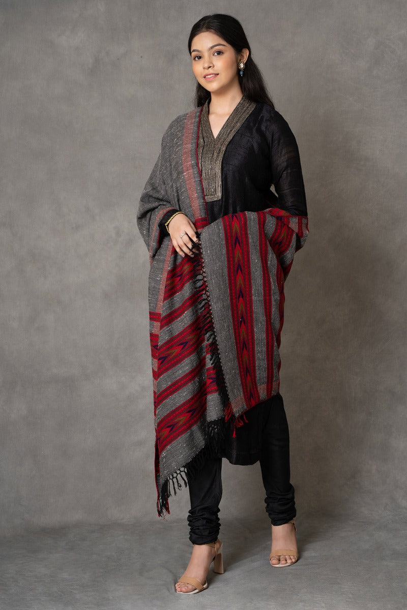 Remis handwoven shawl