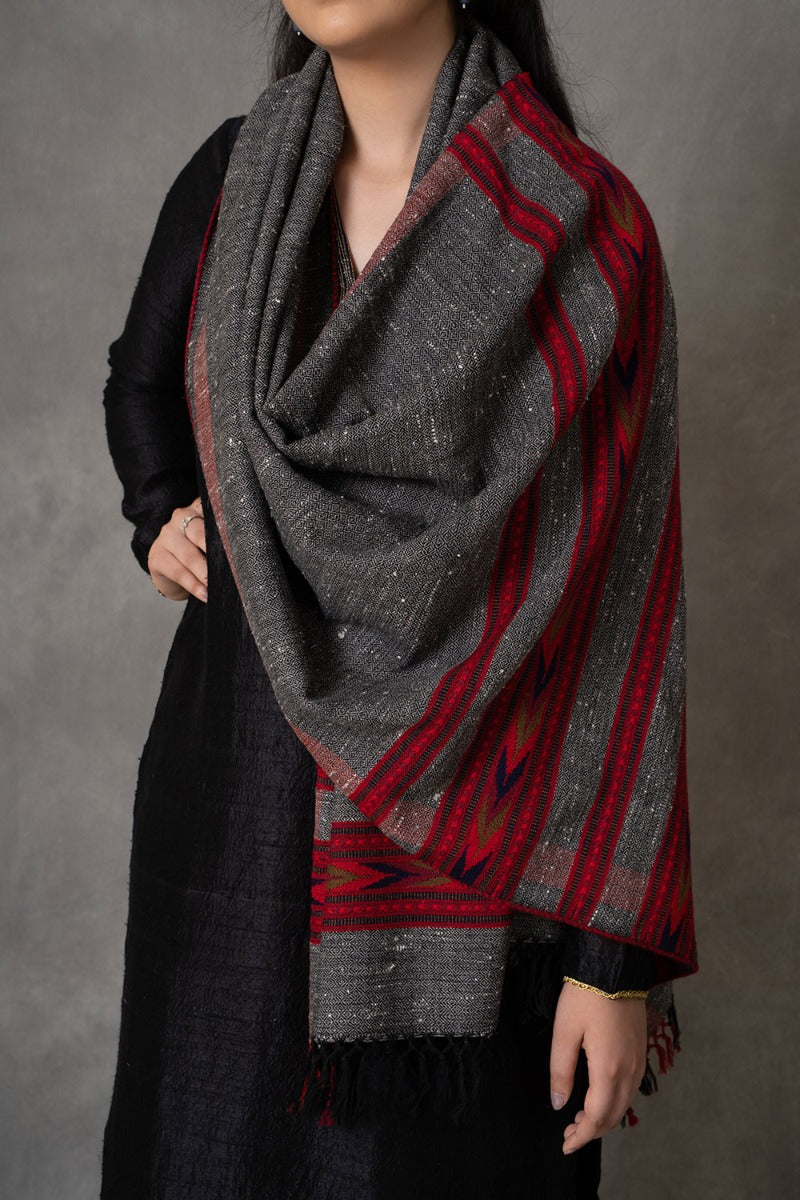 Remis handwoven shawl