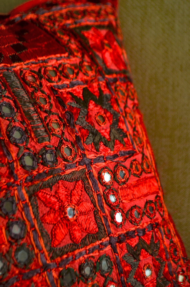 Rameses Embroidered Cushion Cover ( 16" x 16")