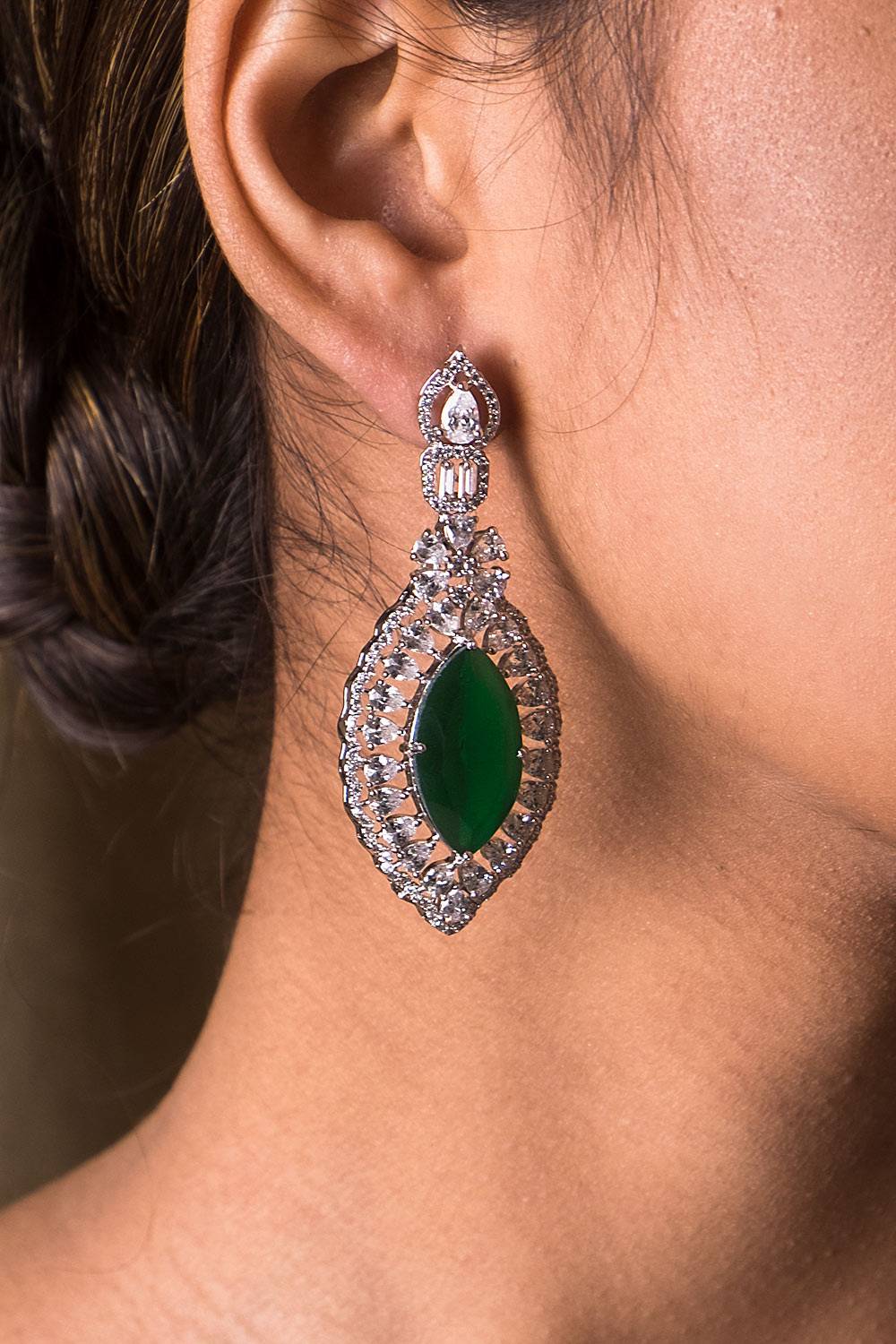 Amisia Emerald Earrings