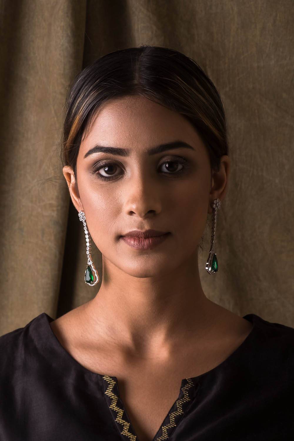 Marakat Dangling Earrings