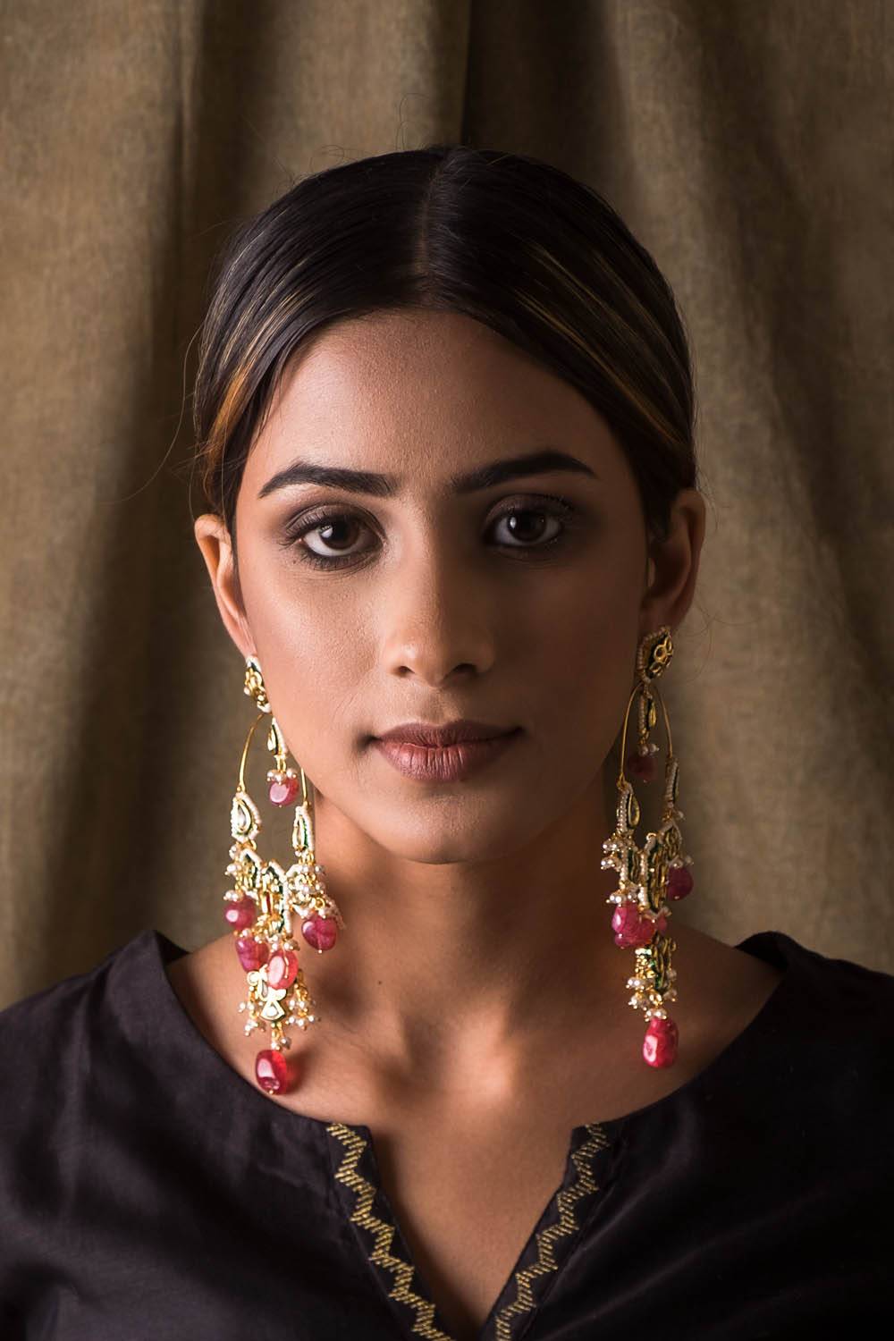 Roshanara Onyx Earrings