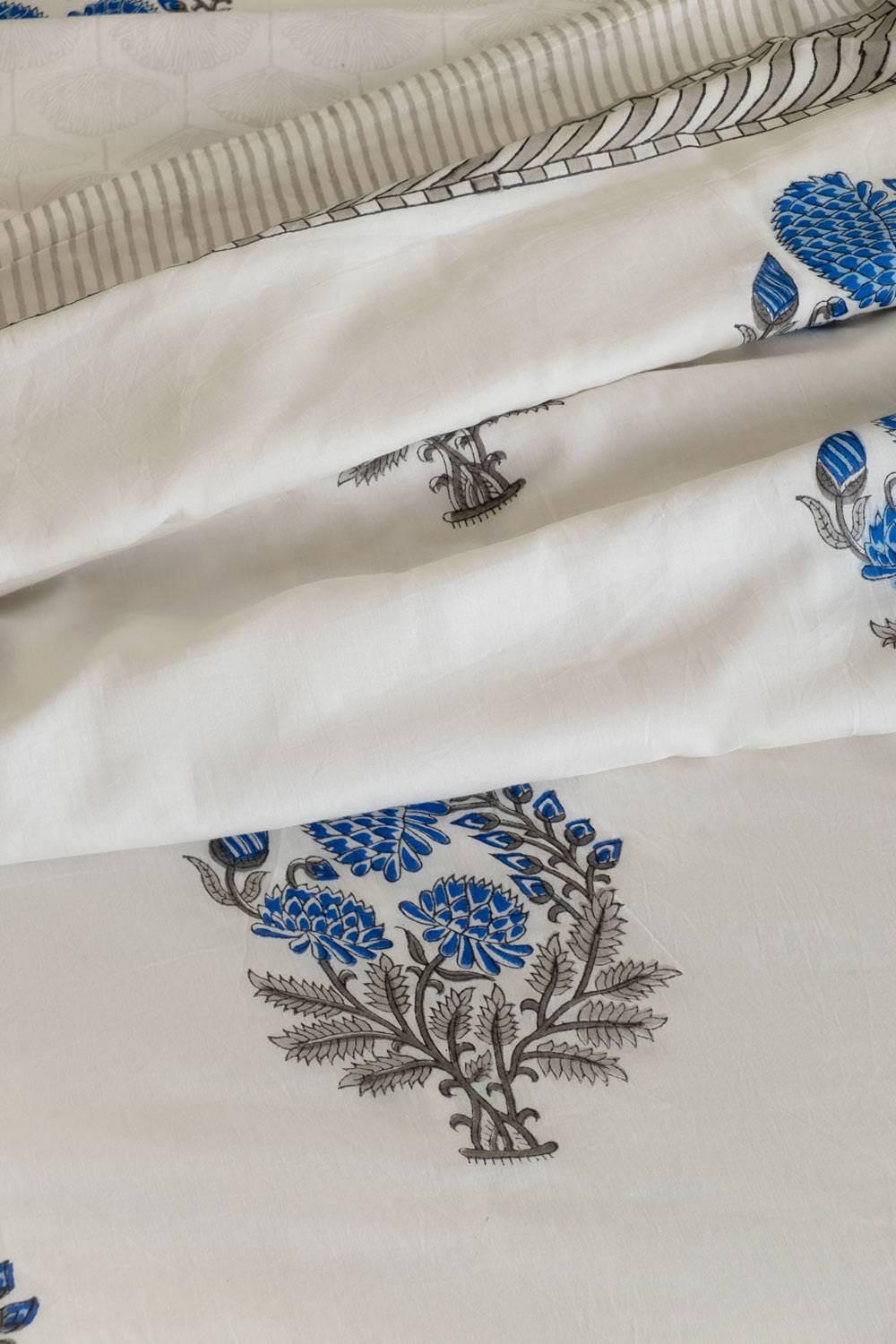 Blue Dahlias Duvet