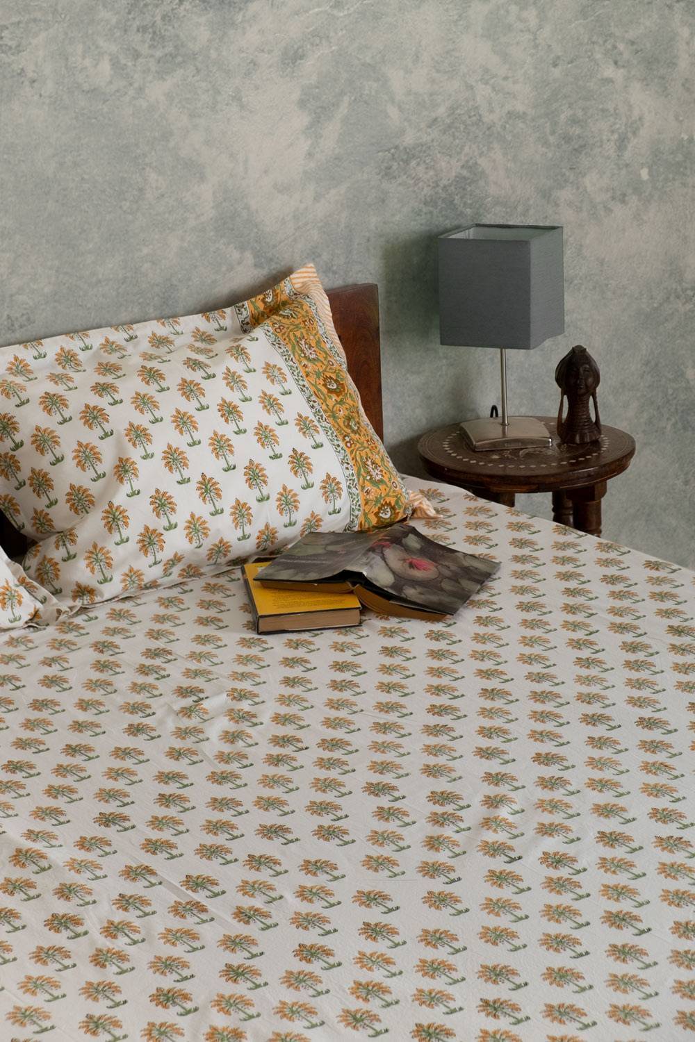 Amber Tropical Palm Double Bedsheet with Pillow Covers