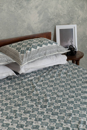 Fontanne Verdant Double Bedsheet with Pillow Covers