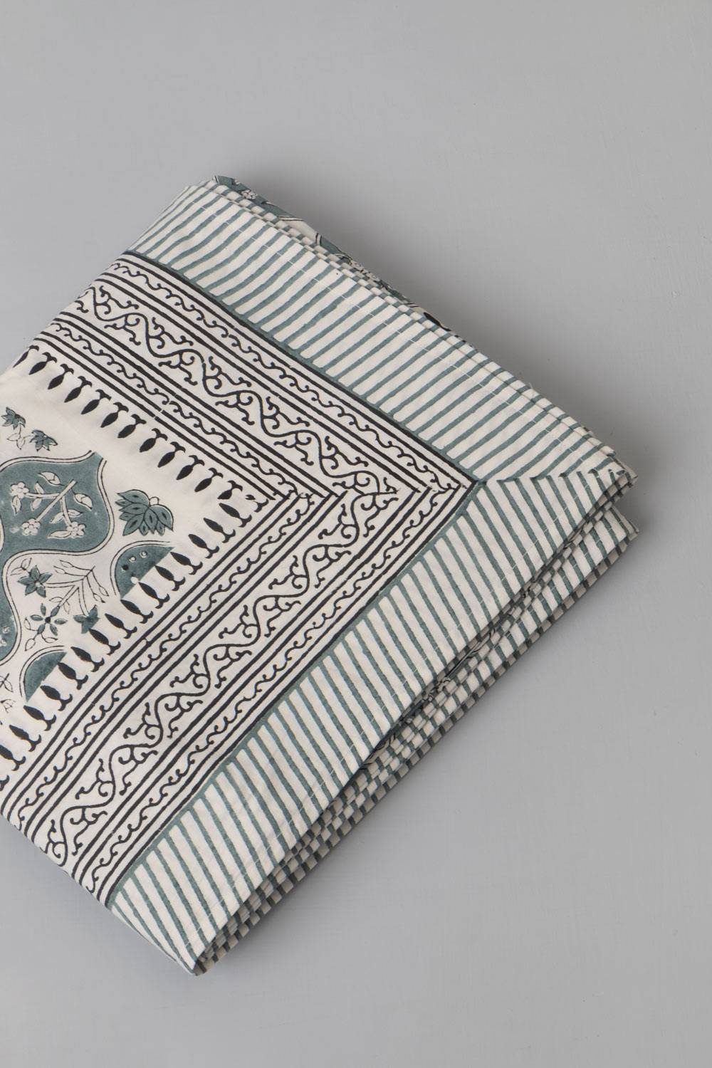 Fontanne Verdant Double Bedsheet with Pillow Covers