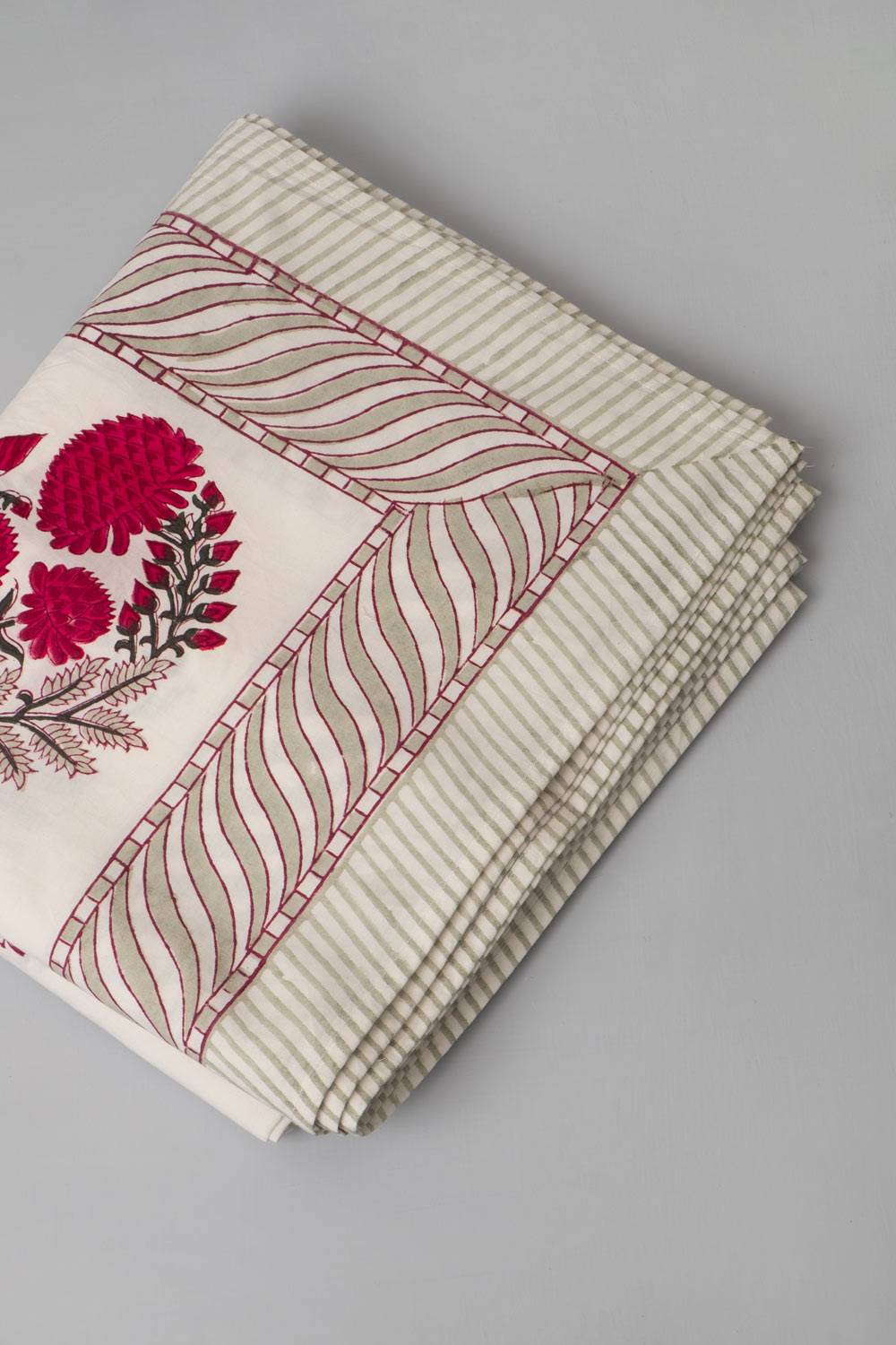 Red Dahlias Single Bedsheet with Pillow Cover