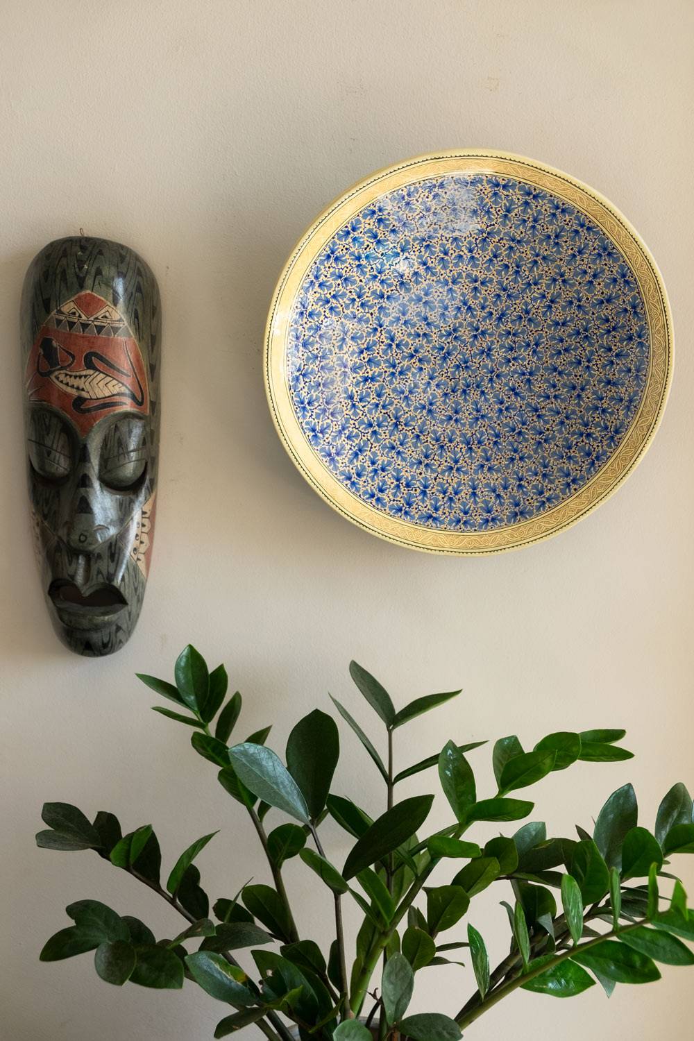 Blue Chinar Wall Plate (12")