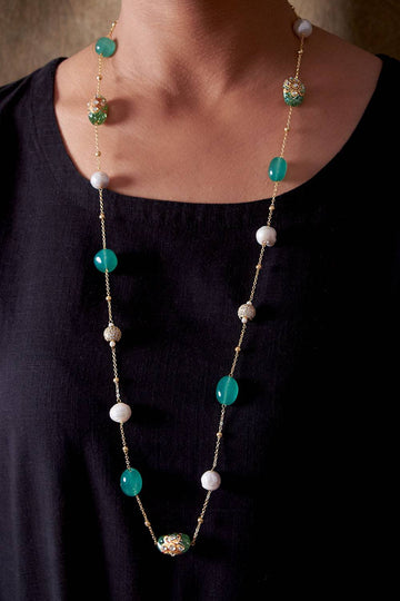 Pearl Studded Necklace