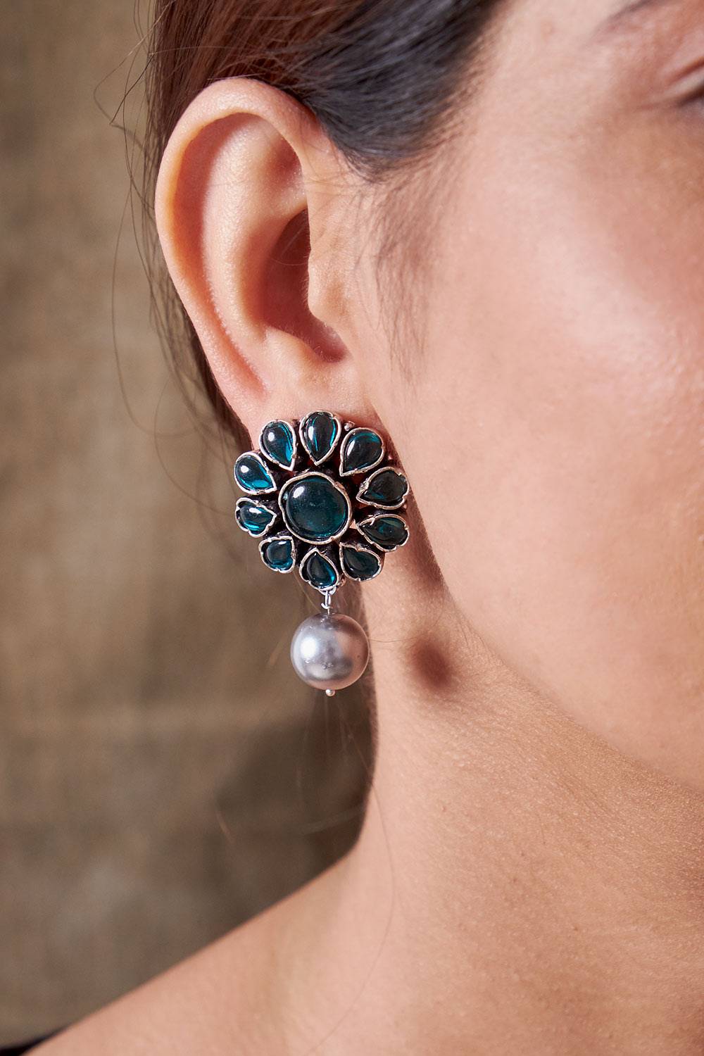 Ganika Emerald Earrings