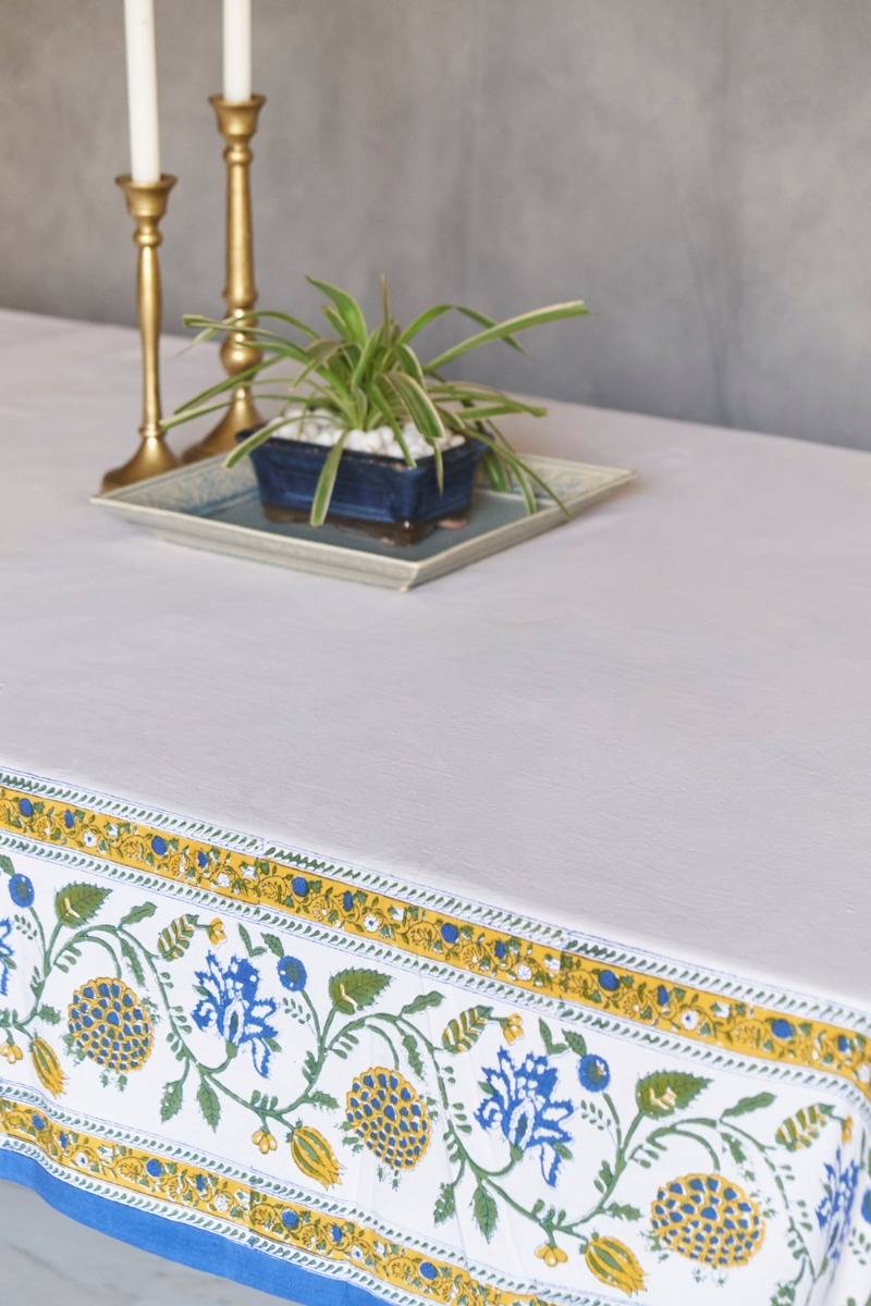 Dendritic Table Cover