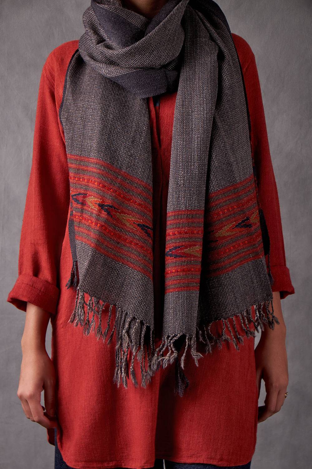 Yarlung Handwoven Stole