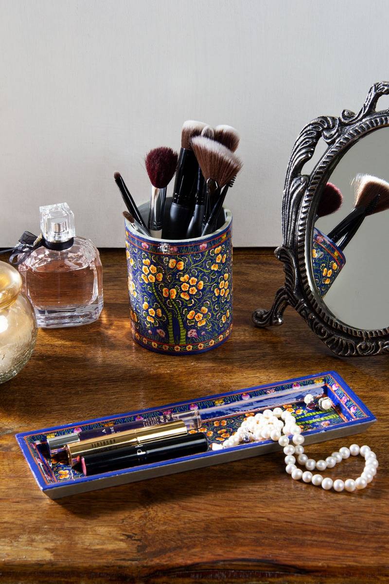 Vedai Blue Pen Stand