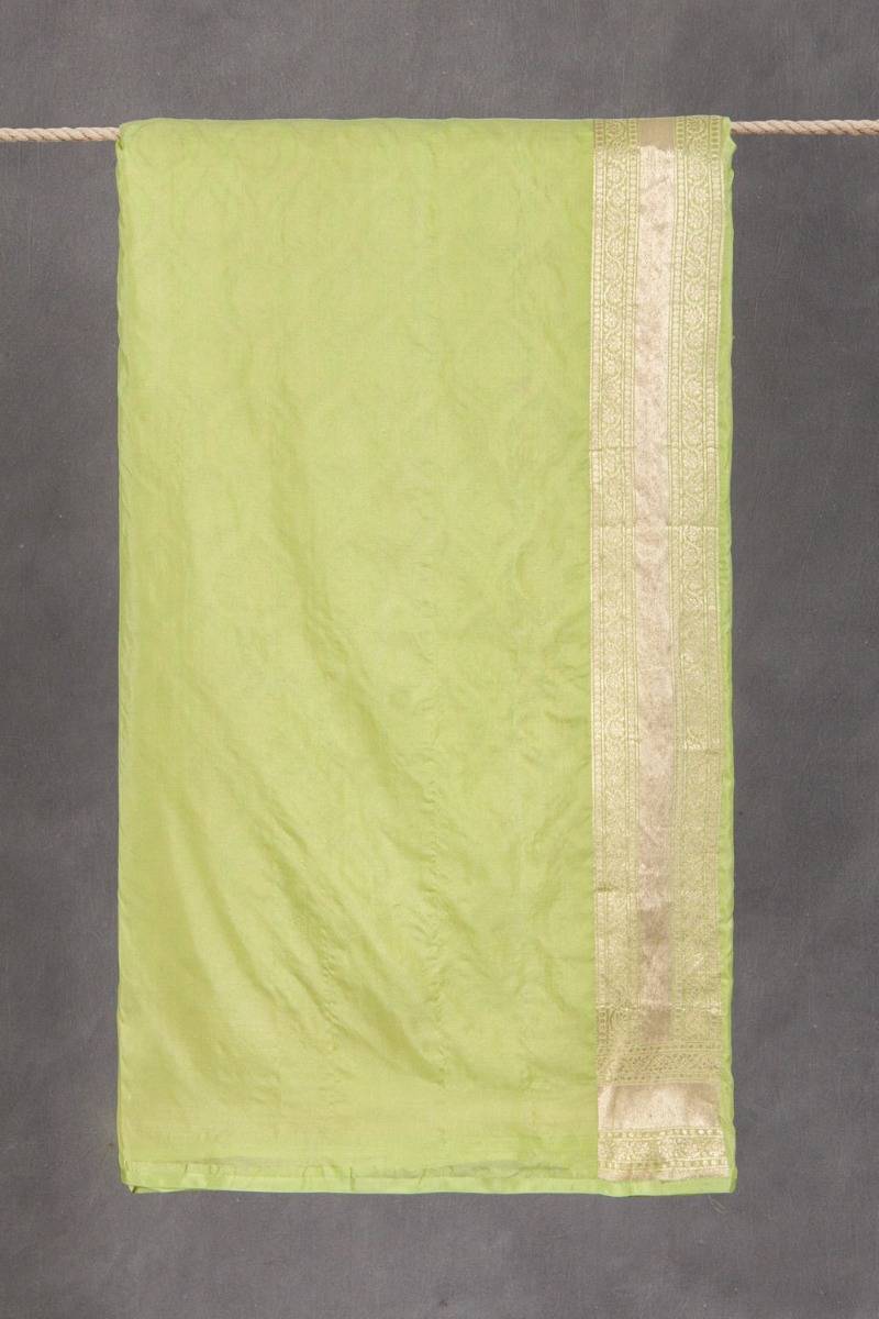 Tabassum Banarasi Saree (with Blouse)