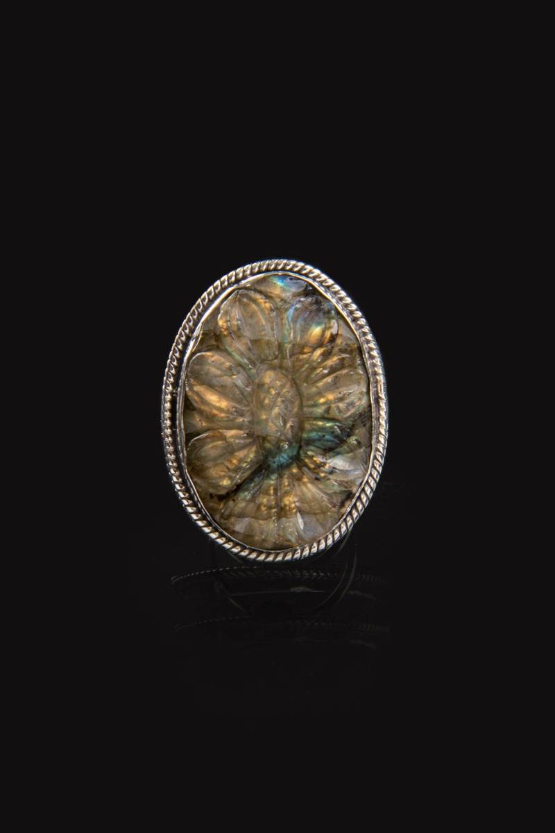 Abendrot Labradorite Ring