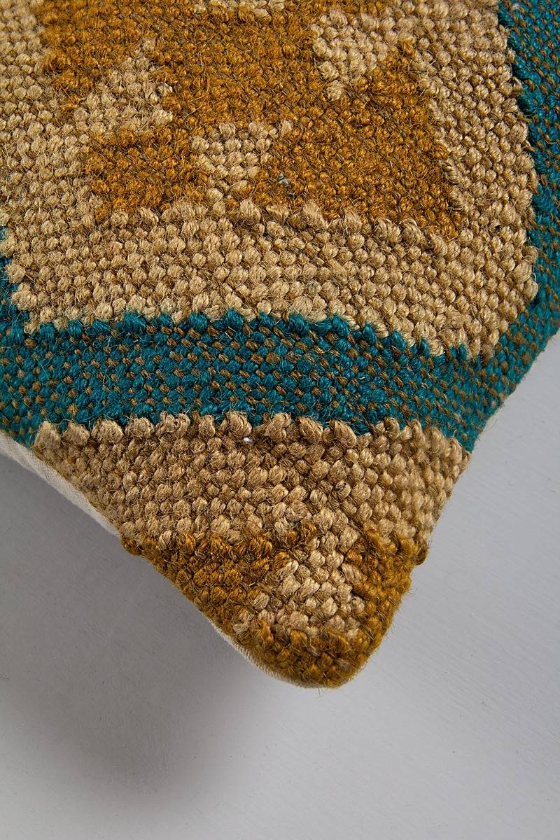 Nilahari Jute Cushion (20''x20")