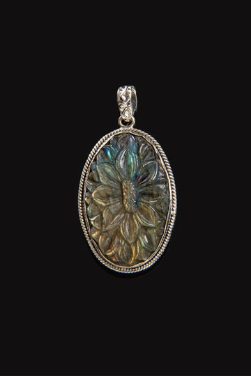 Kalon Labradorite Pendant