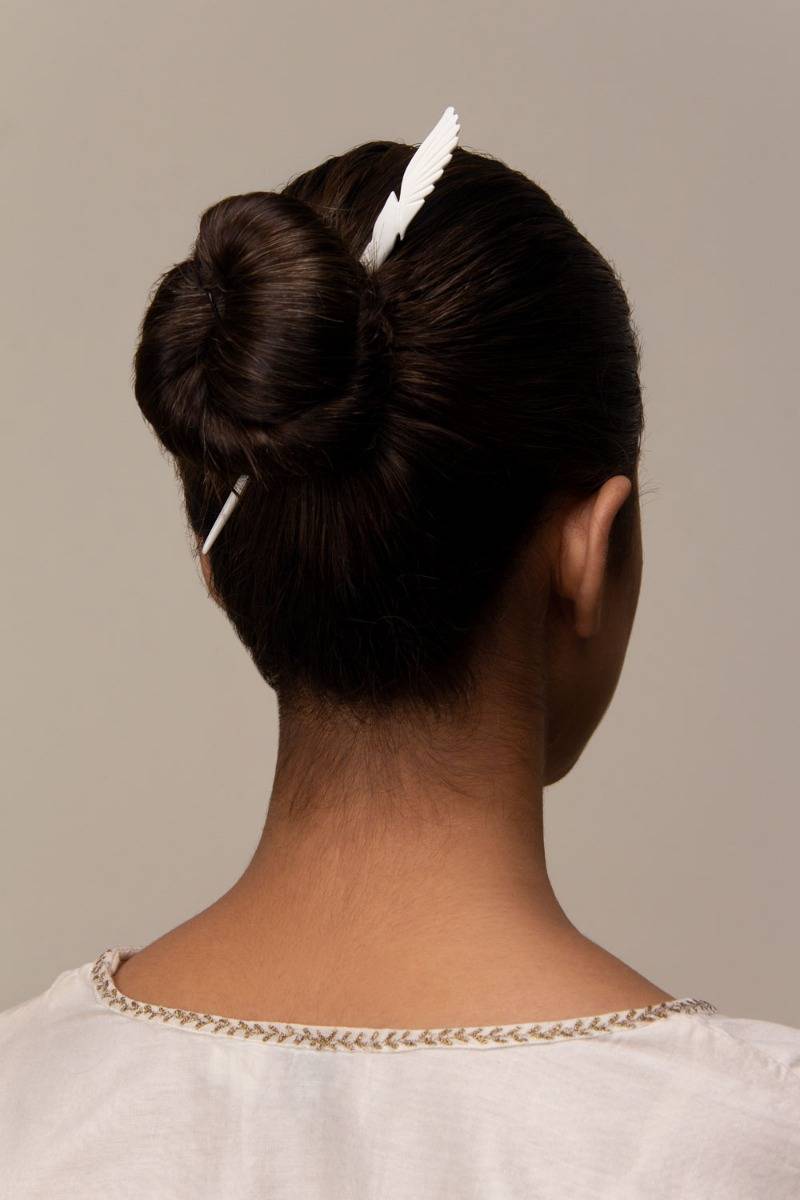 Tanuruja hand-Carved Hairpin