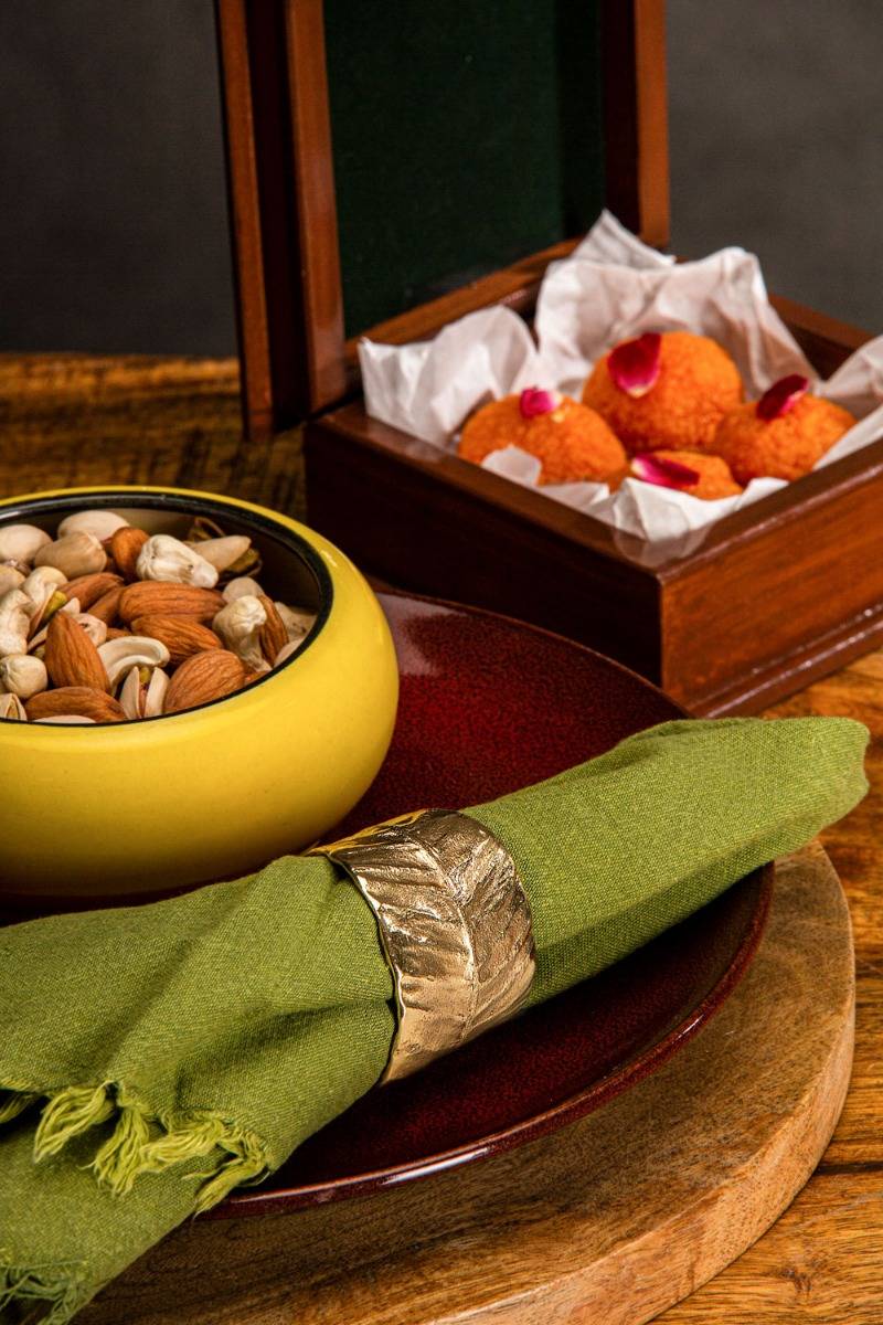 Sojitra Mango Leaf Napkin Rings (Set of 2)