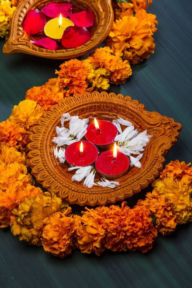 Pujit Diya (6.75" x 6" x 1.5")- Set of 2