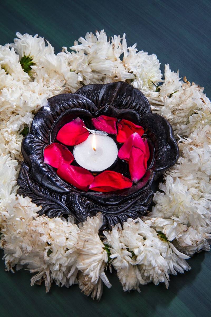 Hempushp Diya (5.75" x 5" x 1.5")- Set of 2